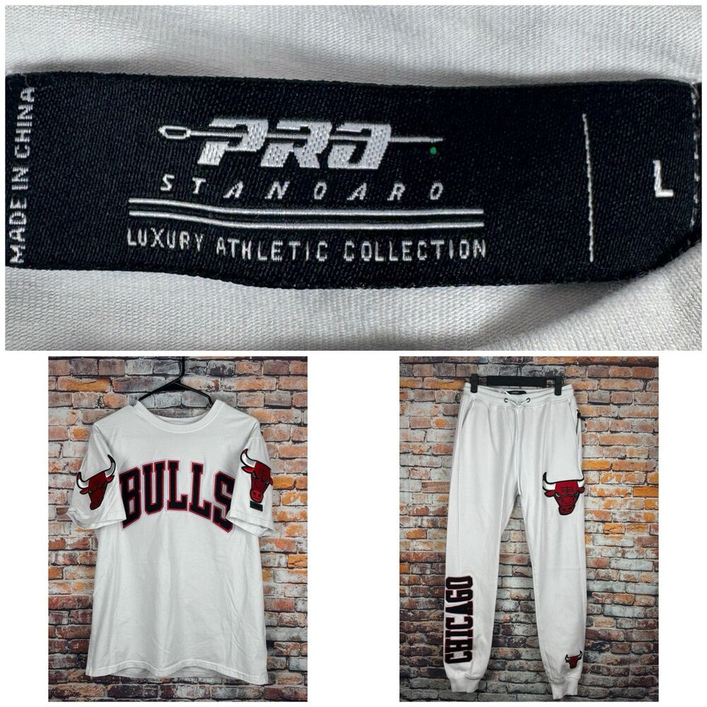 Pro Standard Chicago Bulls 2 Piece Shirt x Sweatpants Chenille Graphics Logo LG